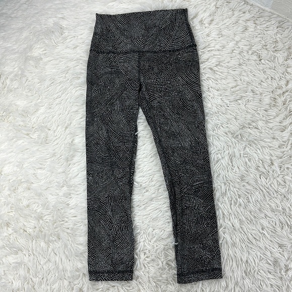Lululemon Align Crop *21" Free Spirit Ice Grey Black - Picture 1 of 7